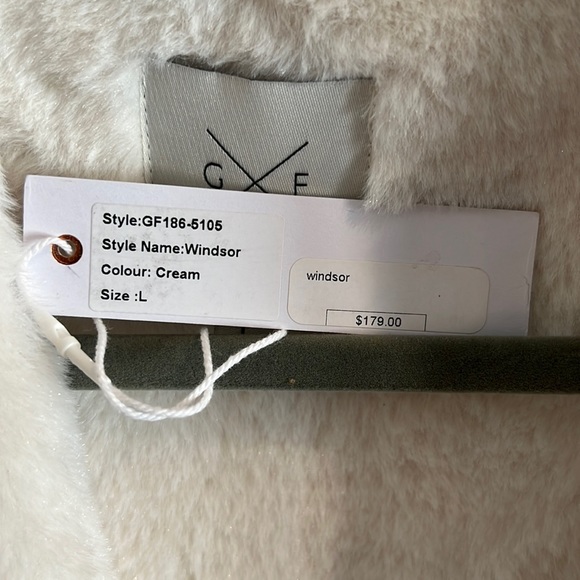 GF Collection NWT Size Large Style Name: Windsor Style: GF186-5105 - Picture 3 of 6